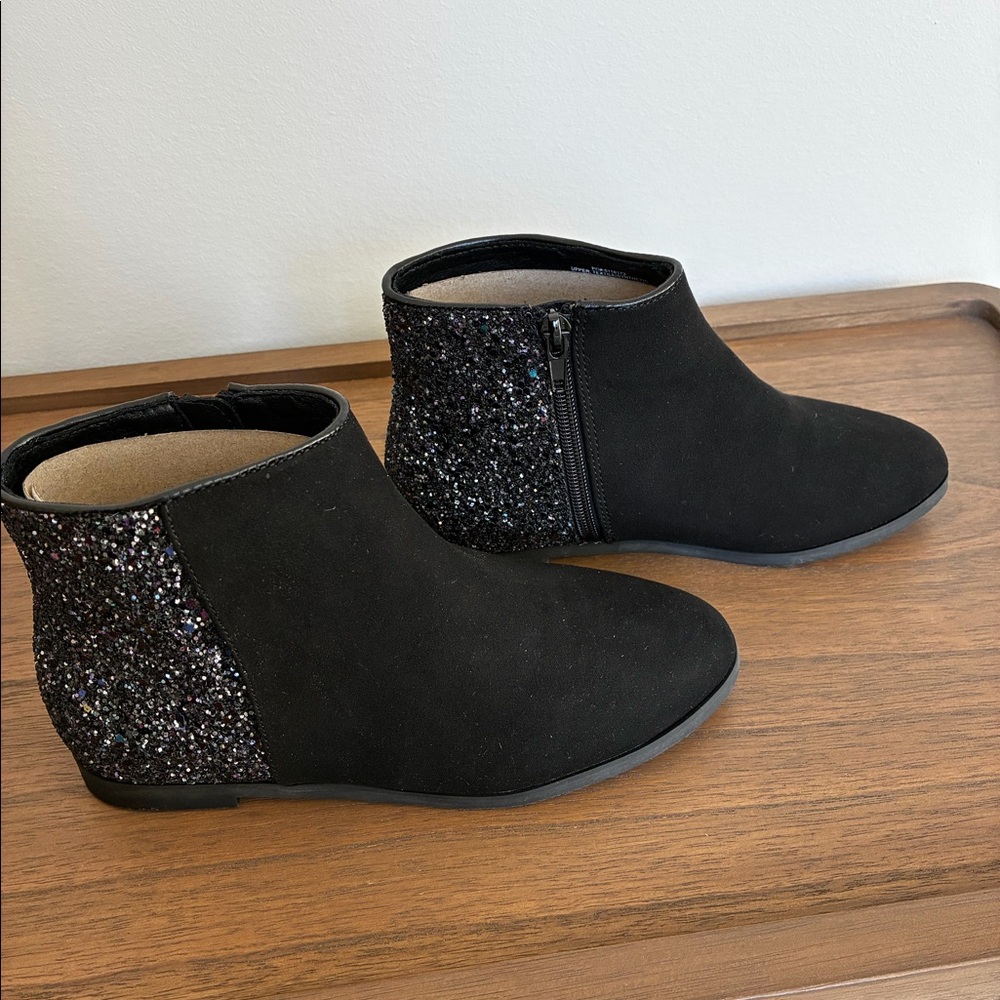New in box, Jcrew black suede glitter boots